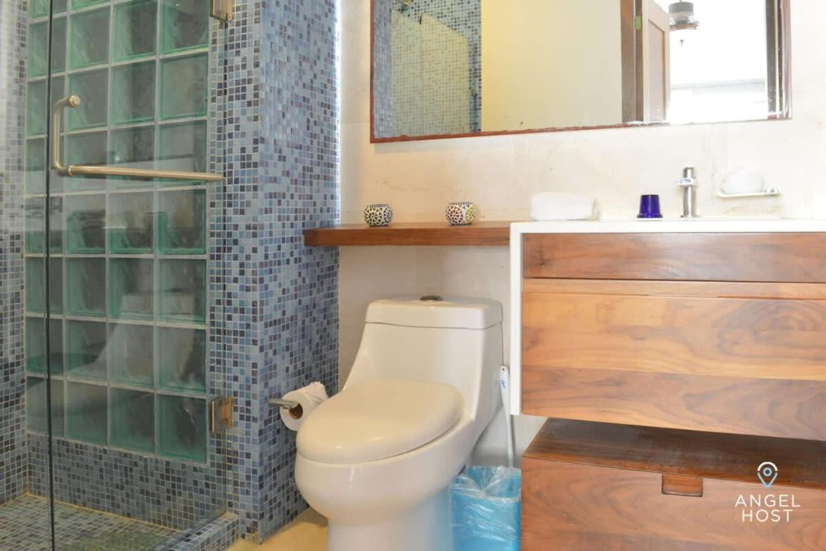 Spacious Ph Private Tub Bbq 3 Mins To * Playa del Carmen